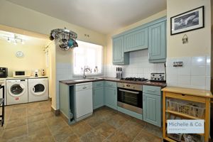 Kitchen- click for photo gallery